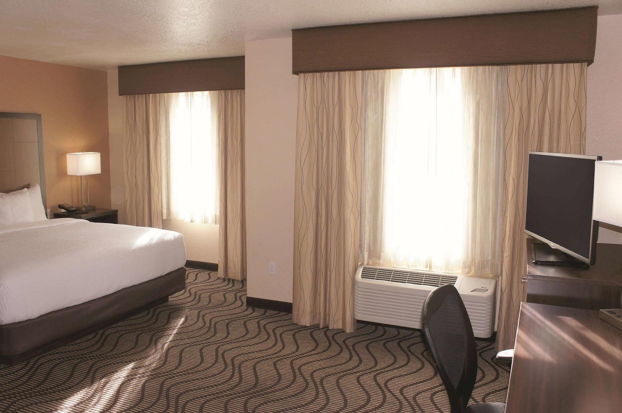 La Quinta By Wyndham Las Vegas Redrock/Summerlin Bagian luar foto