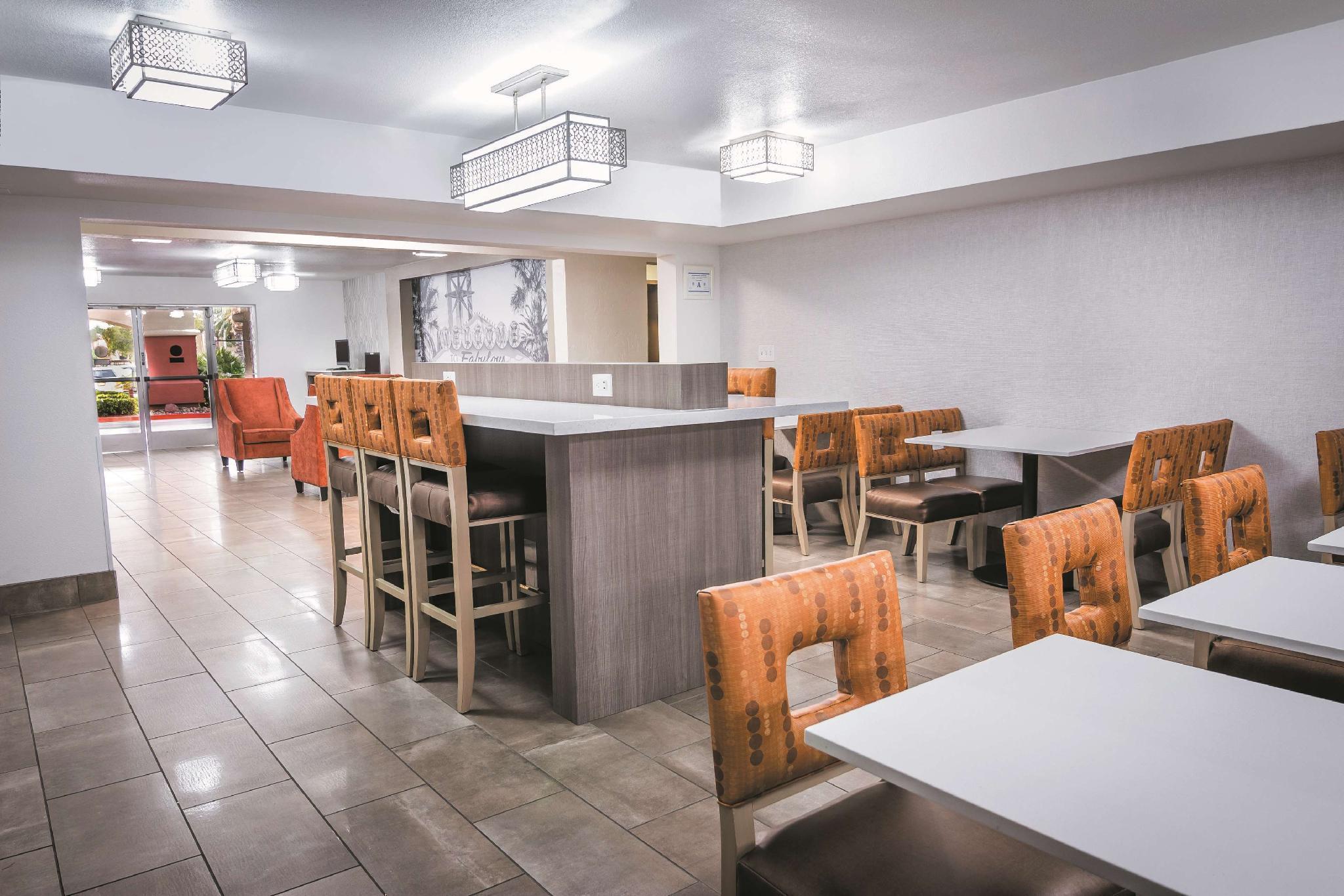 La Quinta By Wyndham Las Vegas Redrock/Summerlin Bagian luar foto