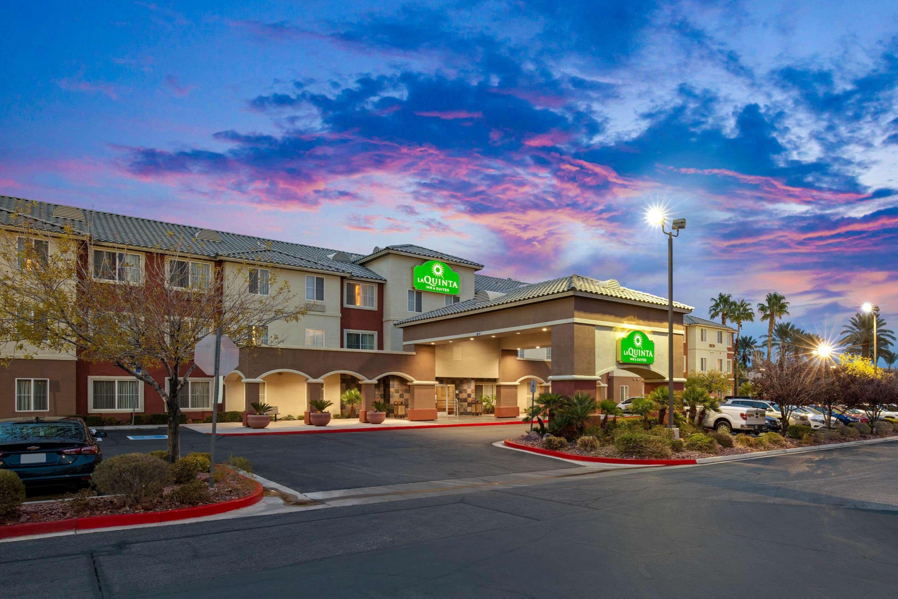 La Quinta By Wyndham Las Vegas Redrock/Summerlin Bagian luar foto