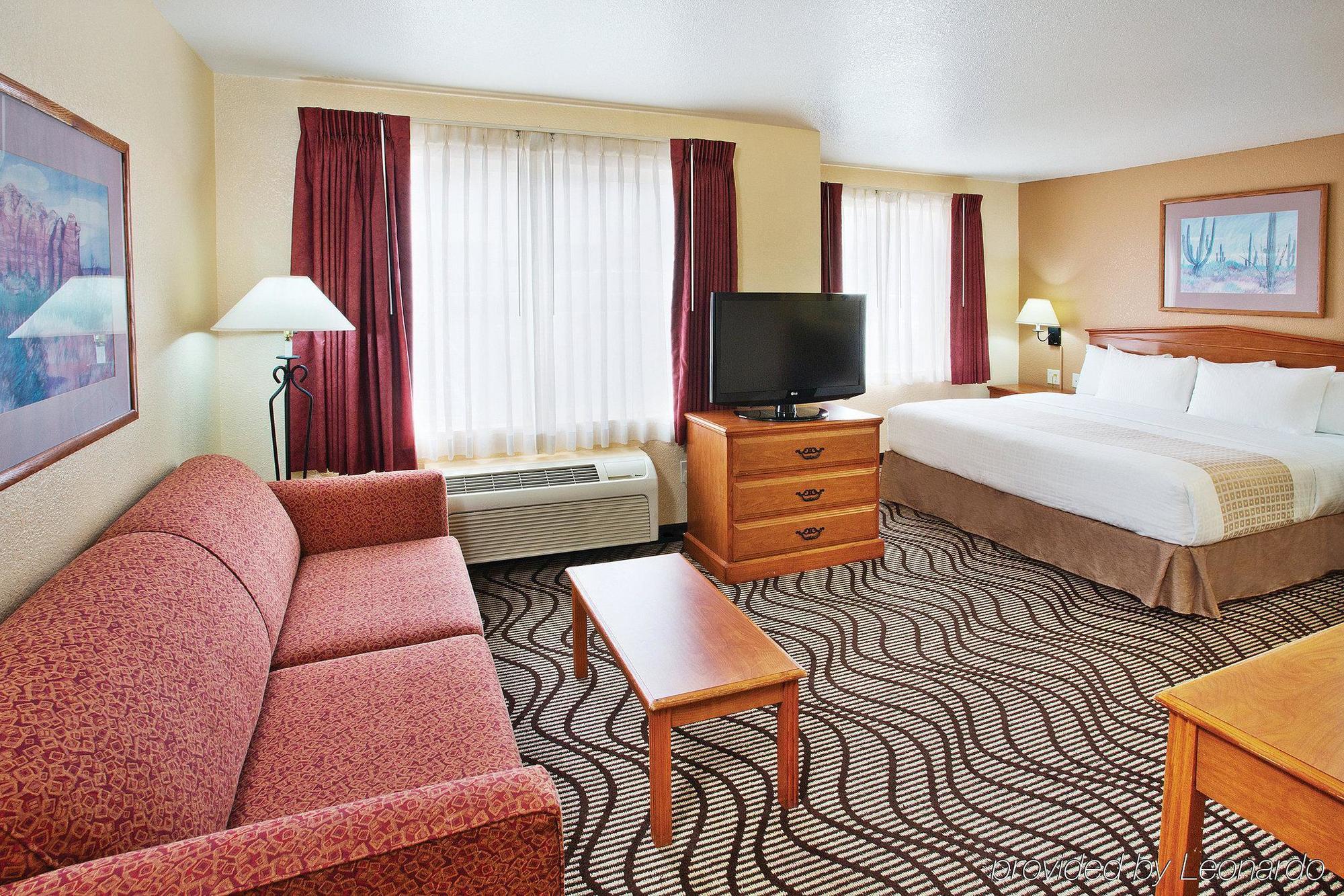 La Quinta By Wyndham Las Vegas Redrock/Summerlin Bagian luar foto